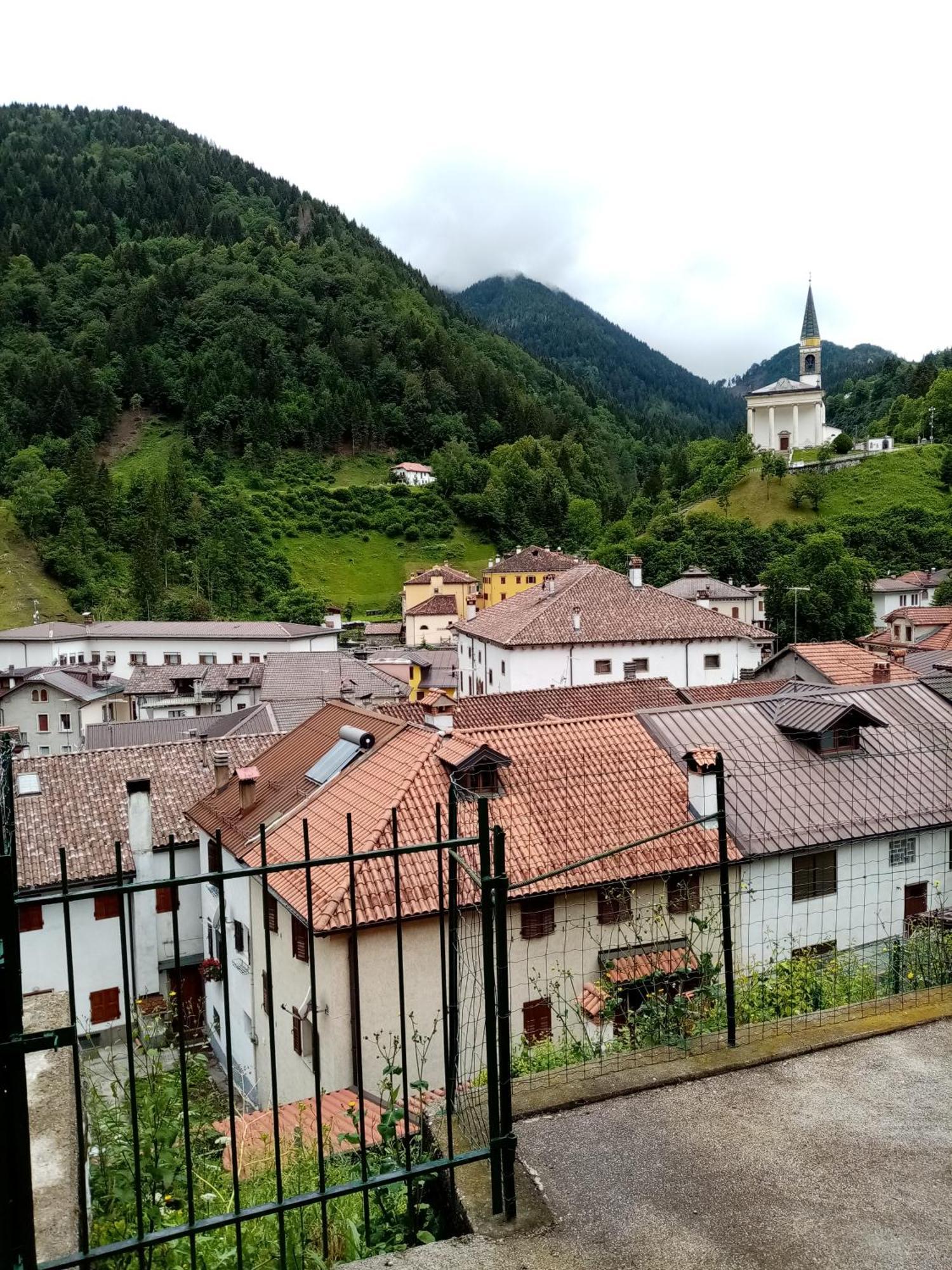 Albergo Diffuso Paularo Exterior foto